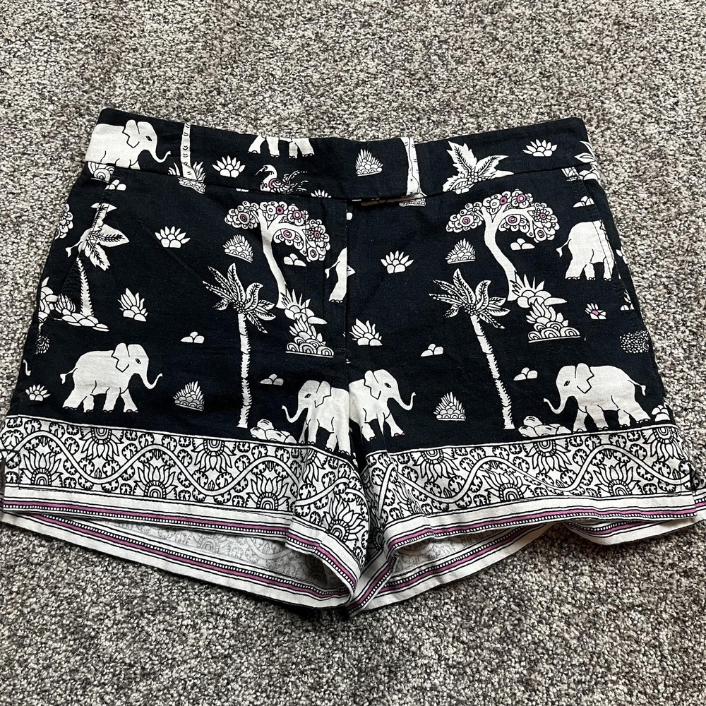 LOFT The Riviera Short Womens 6 Petite Black White Elephant Print 4" Inseam